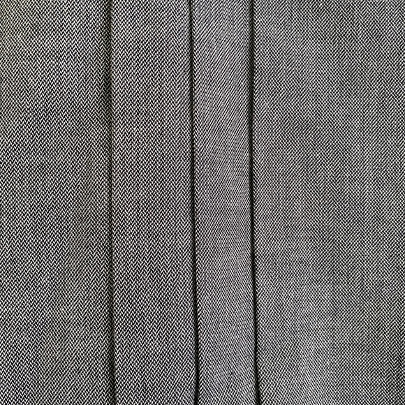 Loft pleated gray skirt - Picture 3 of 6